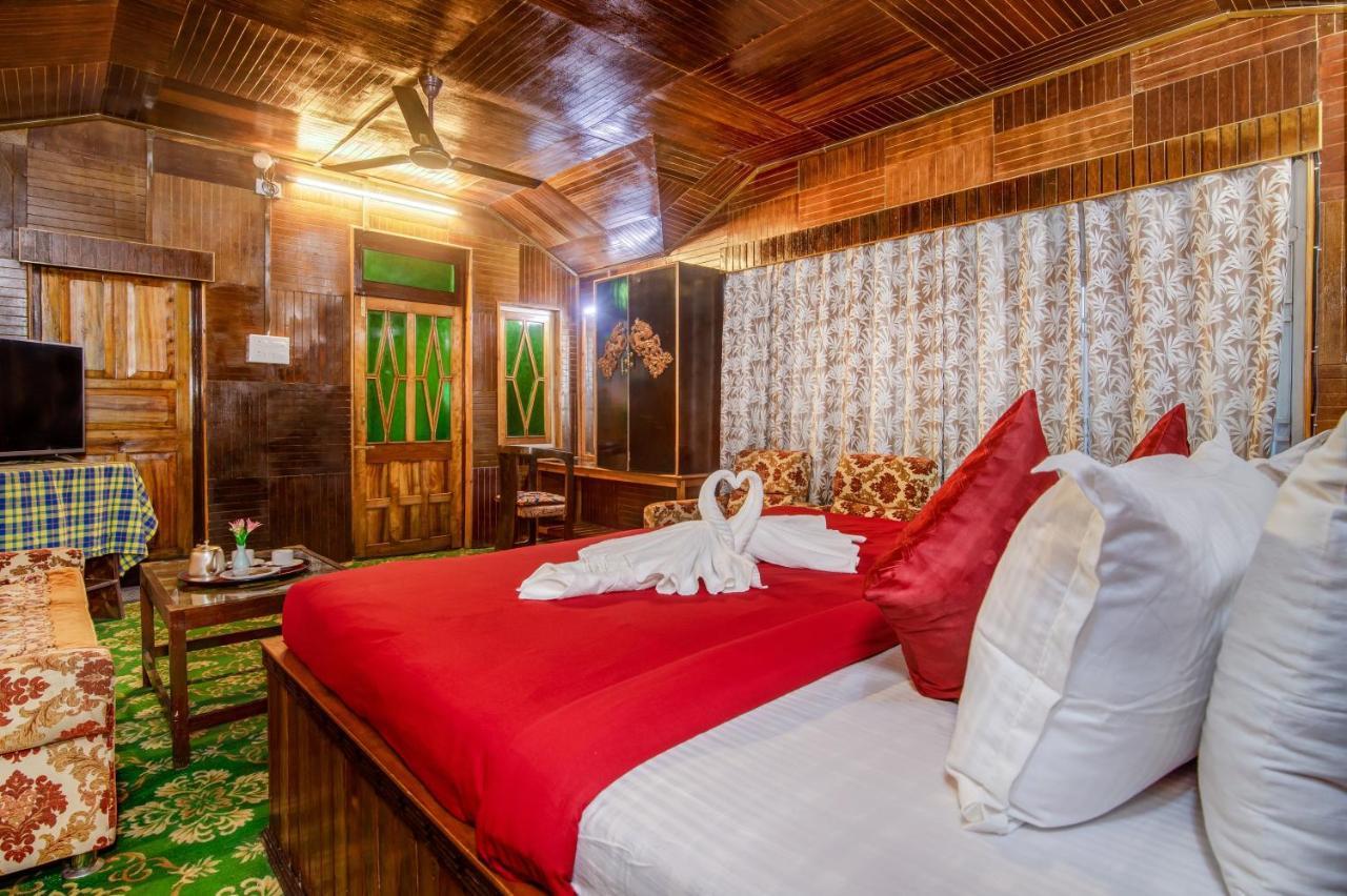Montis Soyang Premium Heritage Hotel กังต็อก ภายนอก รูปภาพ